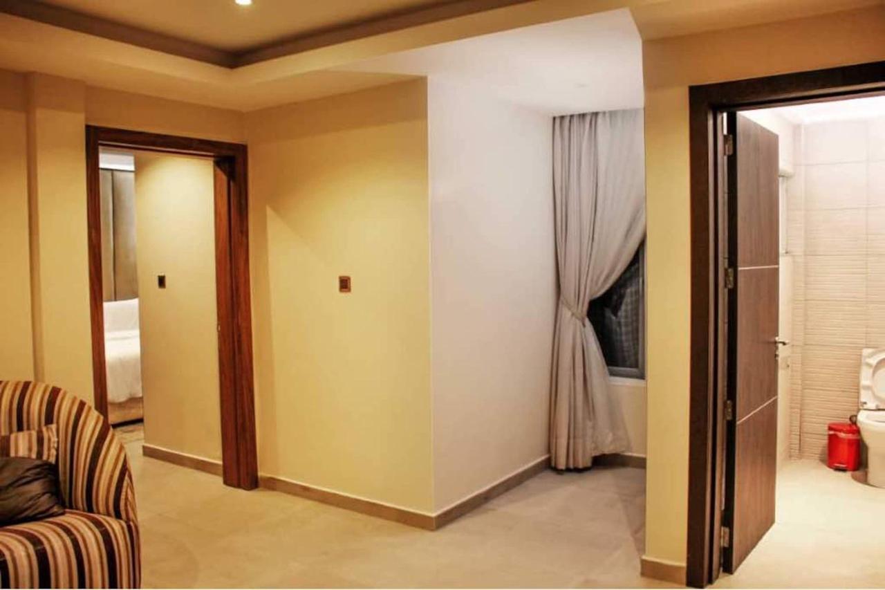 Joshesther Olive Hotel Икея Экстерьер фото
