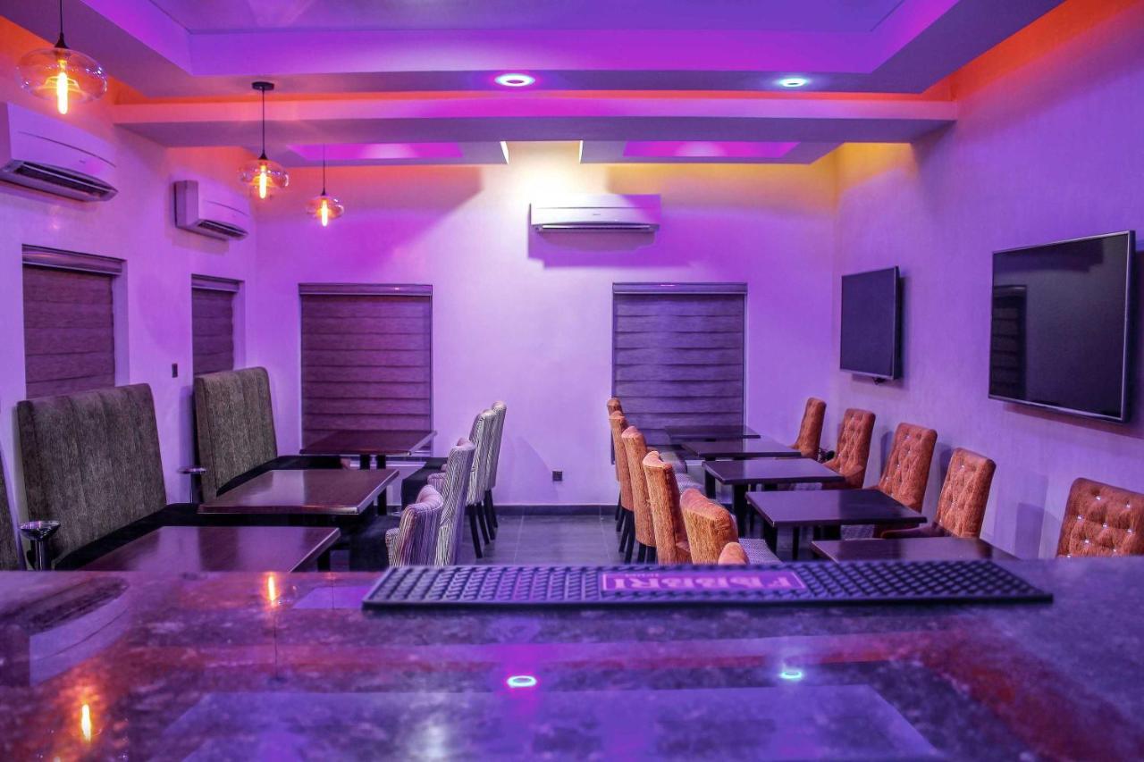 Joshesther Olive Hotel Икея Экстерьер фото