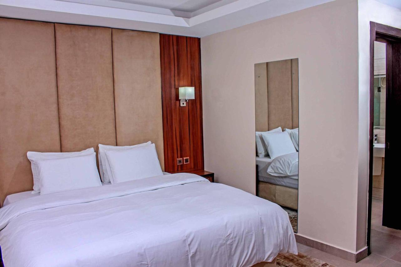 Joshesther Olive Hotel Икея Экстерьер фото